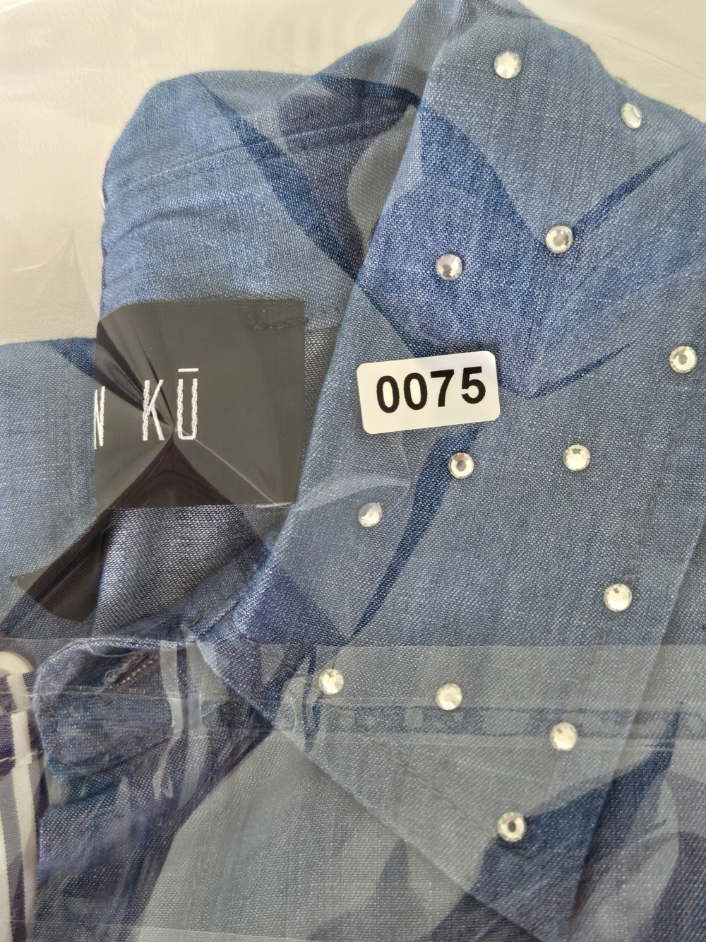 NWOT OZANI N KU Two-Tone Blue Striped & Chambray Button-Down Shirt Womens Size S - Picture 10 of 13